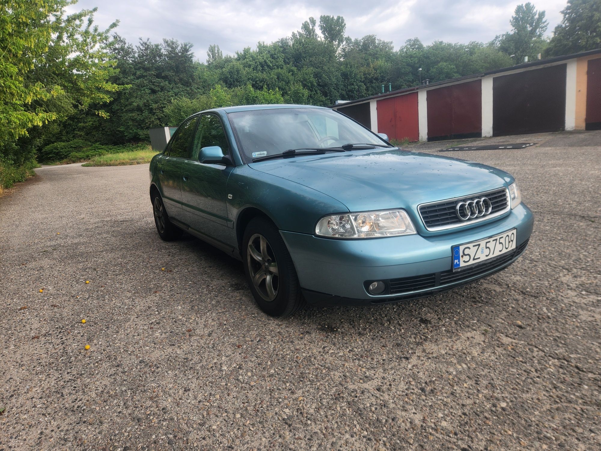 Audi a4 b5 1,9 tdi 110km