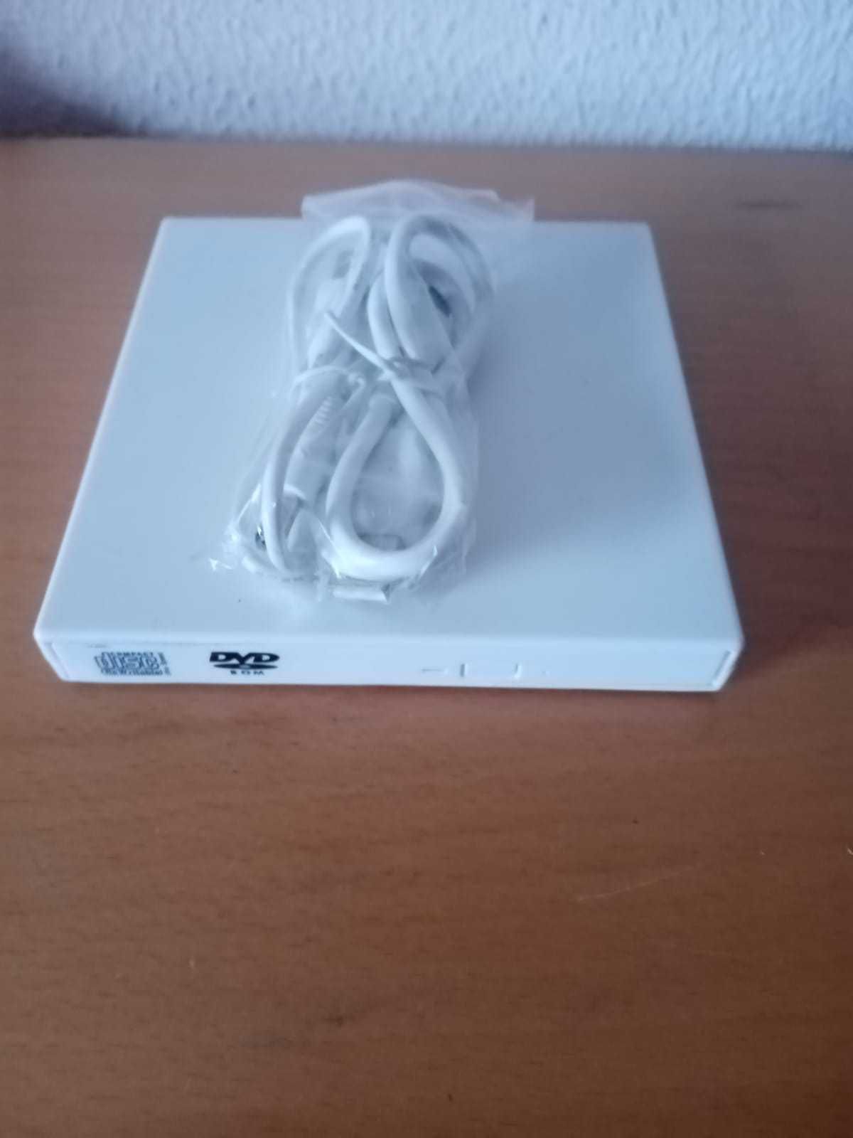 Drive DVD Externa Nova em caixa