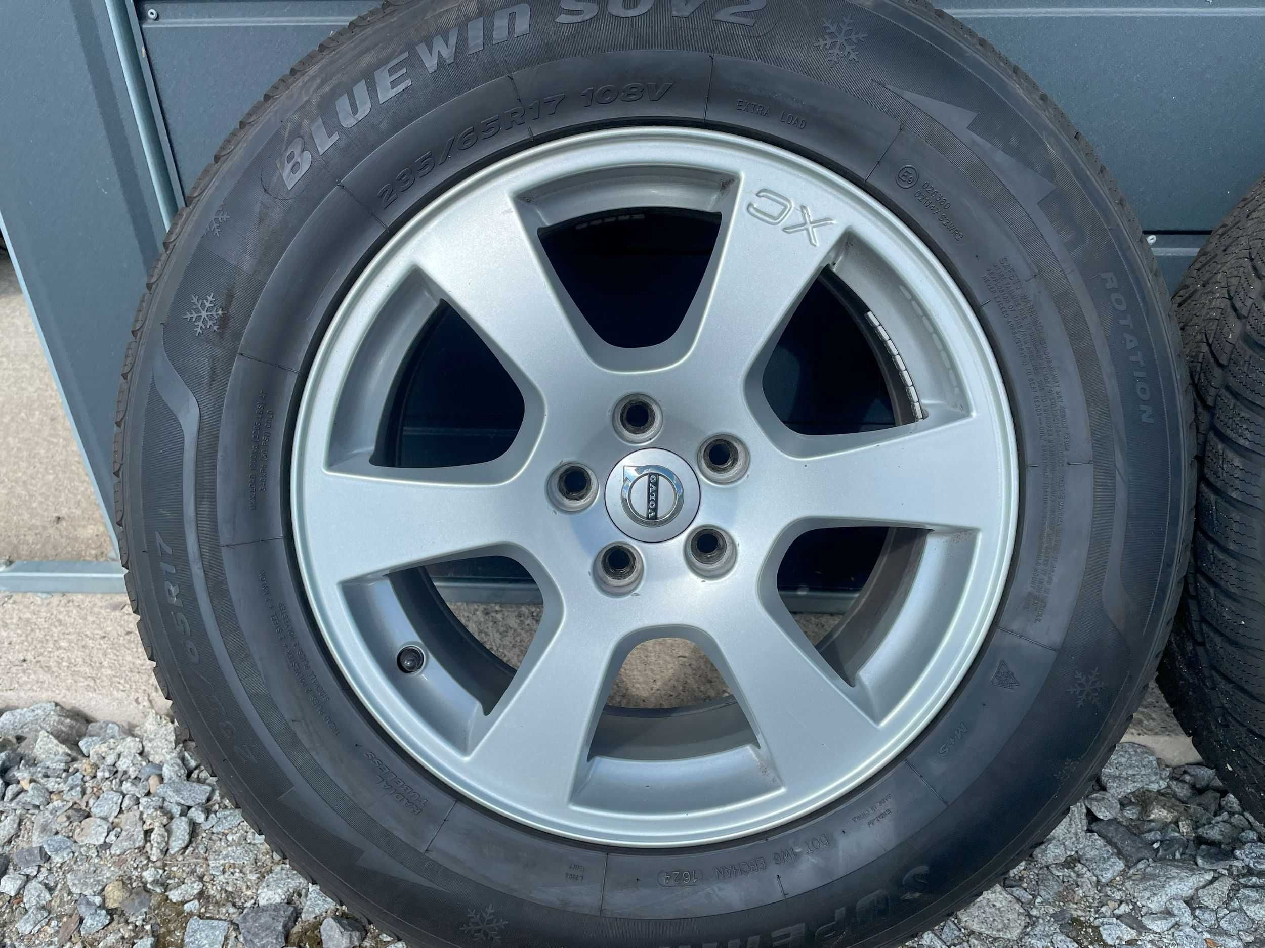Volvo XC60 I - Koła zimowe Felgi aluminiowe 17"