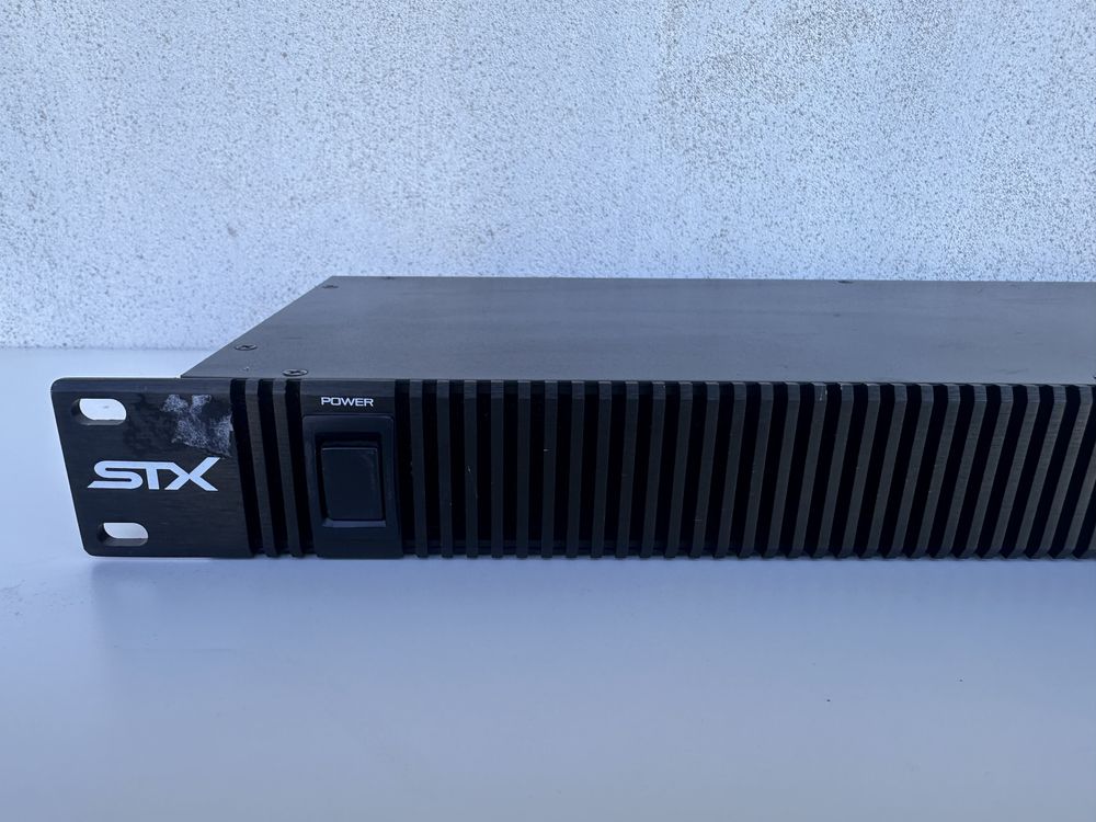 Wzmacniacz STX PA‑1000.D 2×500 W/4Ω – sprawny, wysyłka