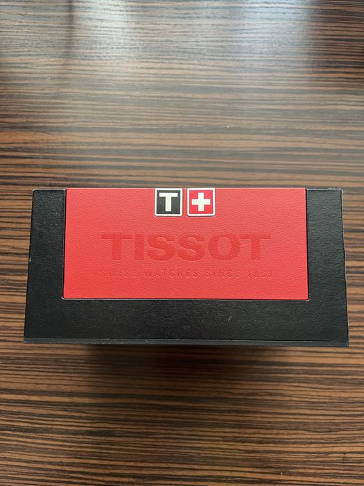 Годинник Tissot Le Locle Automatic Petite Seconde T006.428.A