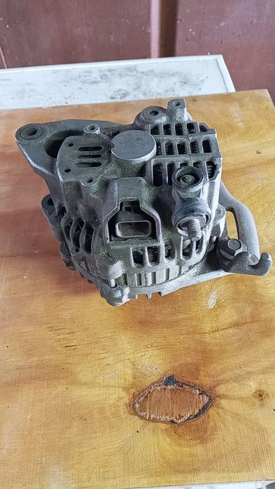 Генератор Mitsubishi  A2T35177, 12V 65A