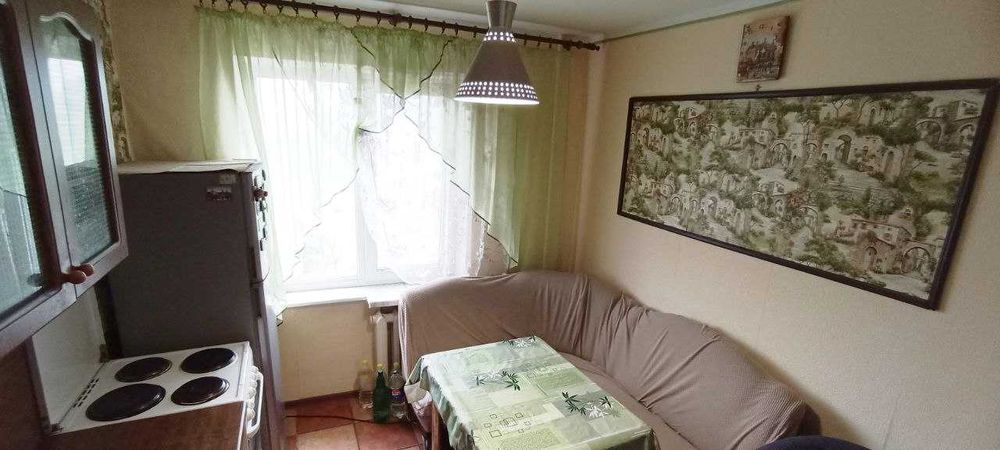 Продаж 3к квартири Набережна Перемоги бр Слави пр Героїв Перемога 5 6