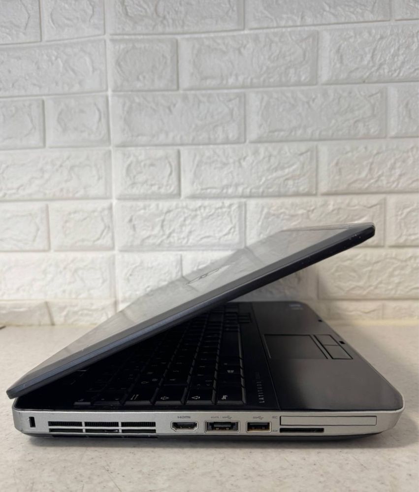 Dell latitude E5530 i7-3520M CPU