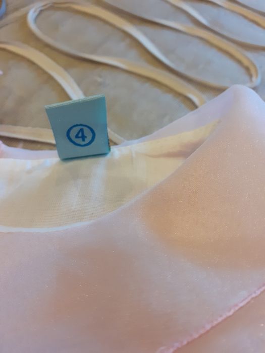 Vestido cerimônial  rosa