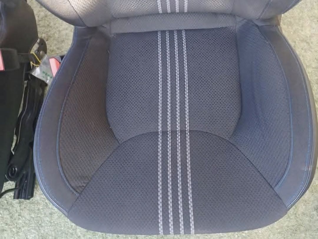 Renault Clio IV conjunto bancos Gt Line