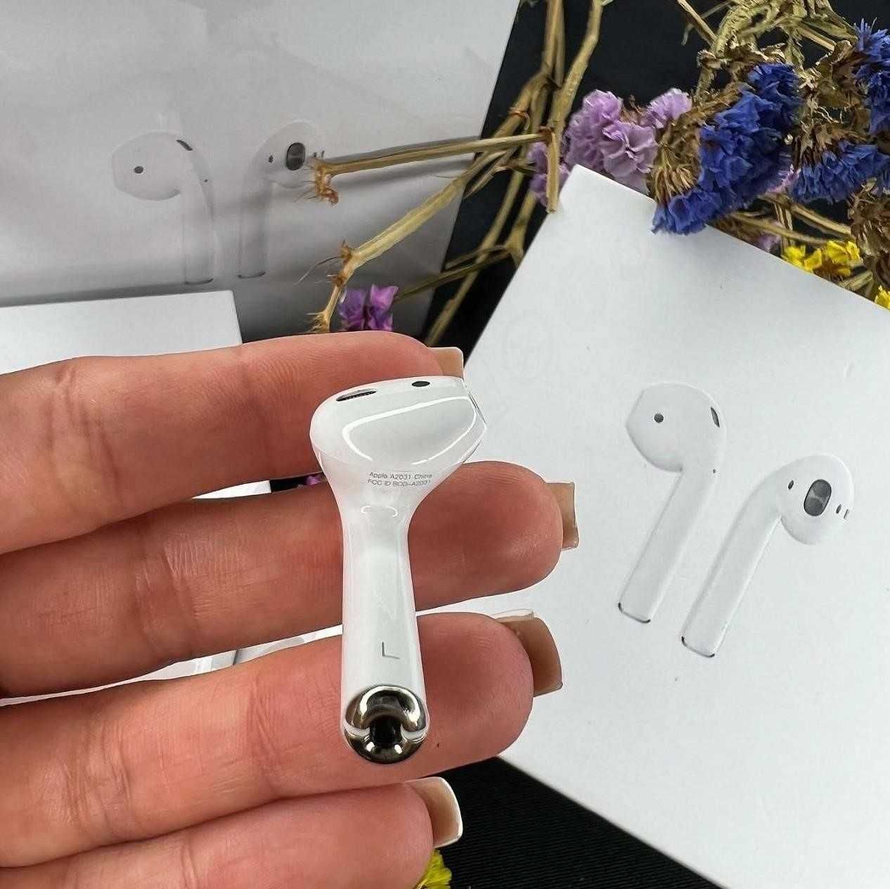 AirPods 2 Бездротові Навушники з шумоподавлінням +чохол