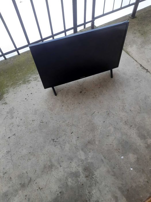 tv samsung led  32  cale  pilot