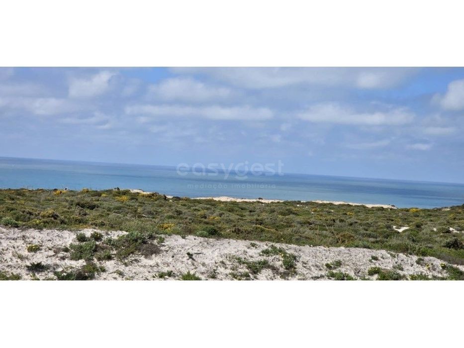 Terreno inserido em zona Florestal com vista