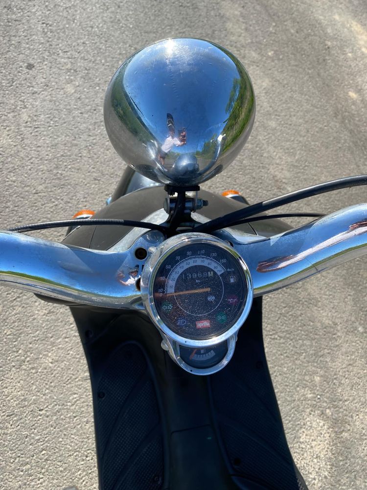 Skuter aprilia mojito custom