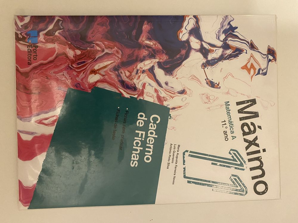 Manuais e caderno de atividades Máximo 11 ano