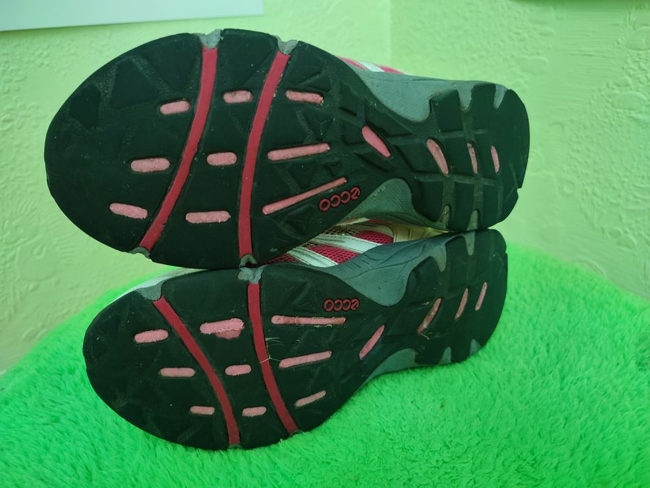 Ecco оригинал, сандали босоножки кроссовки,35 36,не секонд.