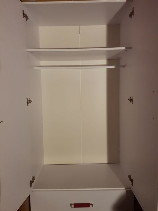 Różowe meble zestaw.