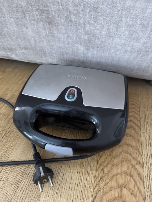 Бутербродниця Philips hd2383