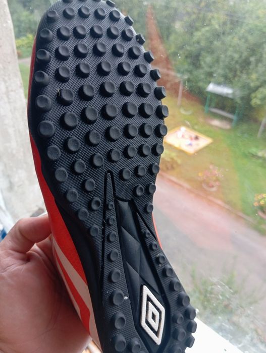 Копи,сороконіжкиUMBRO VELOCITA
