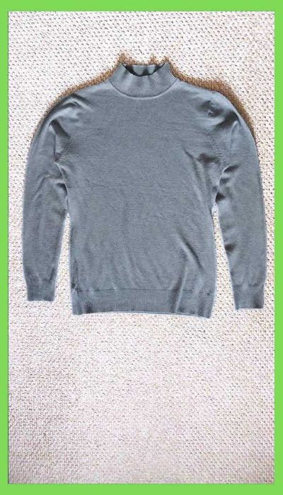 Жіночий сірий светр гольф кашемір р. М