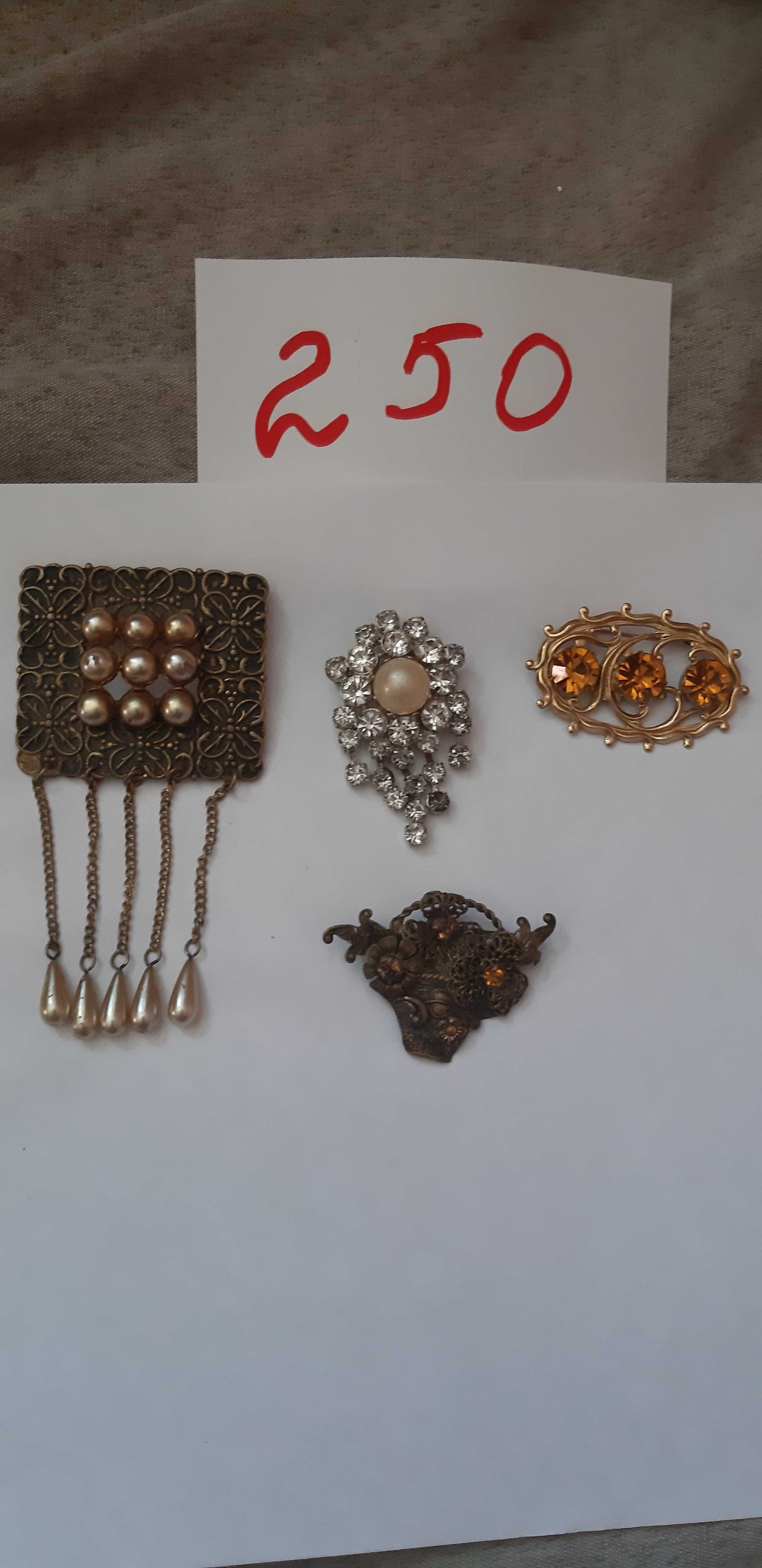 Продам броши разные