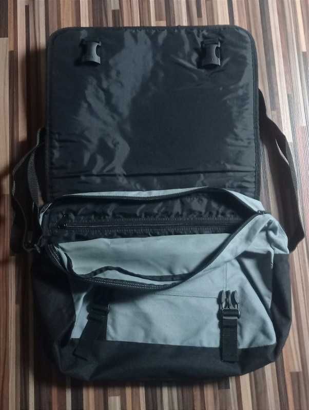 Puma torba na ramię, na laptop