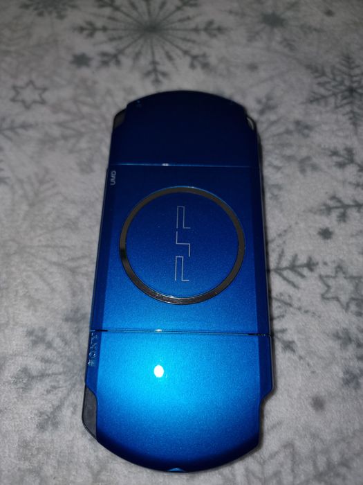 PSP 3000  256 gier, Japońska wersja Vibrant Blue