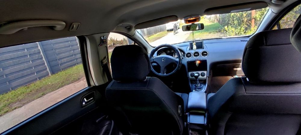 Продам Peugeot 308 SW.