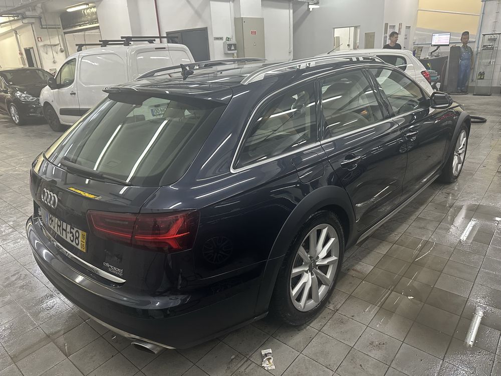 Audi A6 Allroad 3.0 tdi