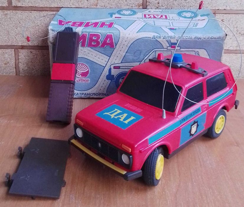 игрушка нива радиоуправляемая хартрон ссср