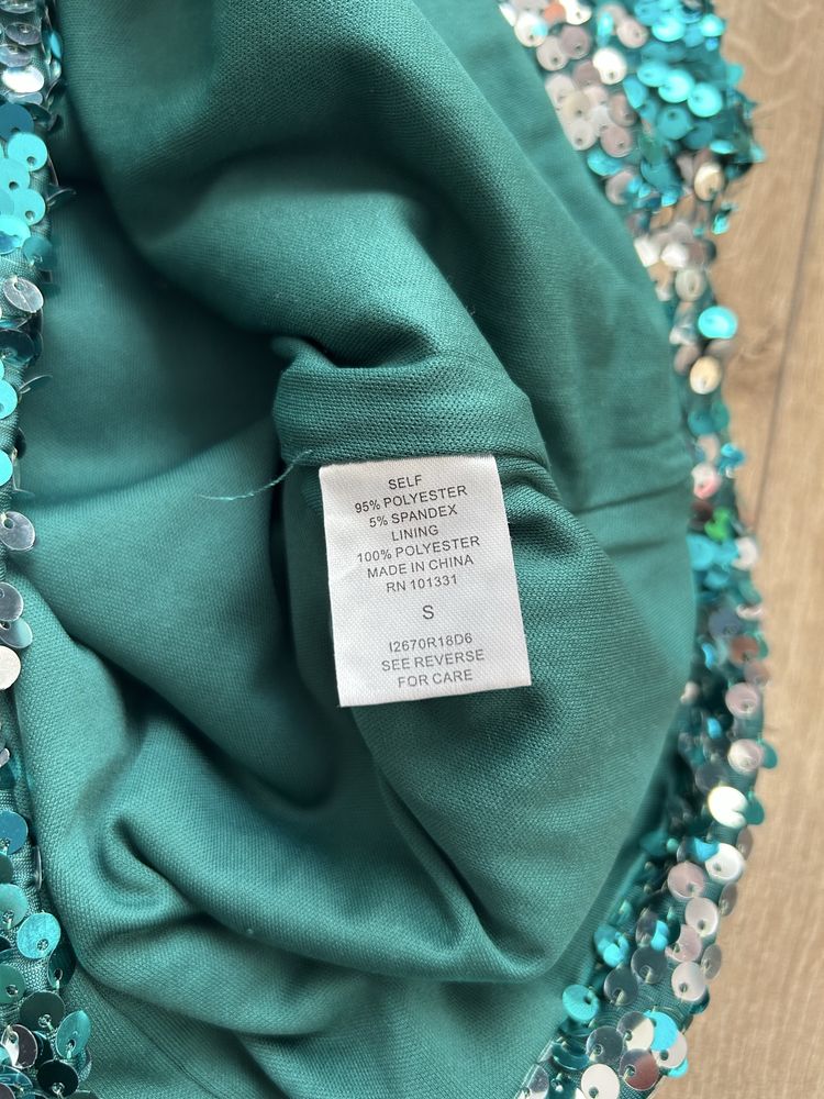 Sukienka mini cekinowa cekiny Charlotte Russe S zielona