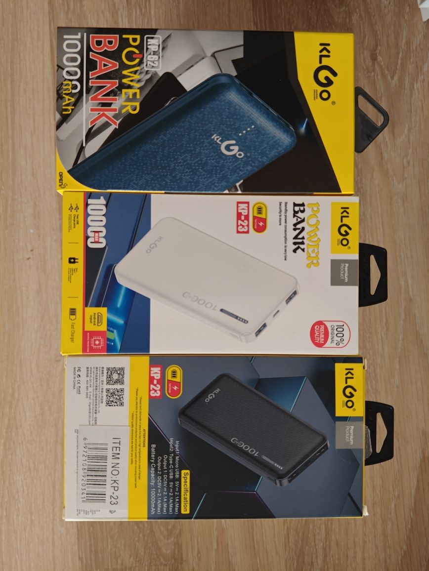 Внешний аккумулятор Повербанк Power Bank   KLGO 10000 mAh Чёрный, бел
