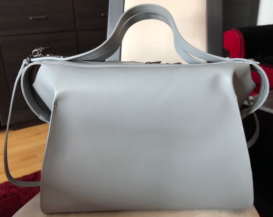 Torba - kuferek ze skóry, w kolorze szarym