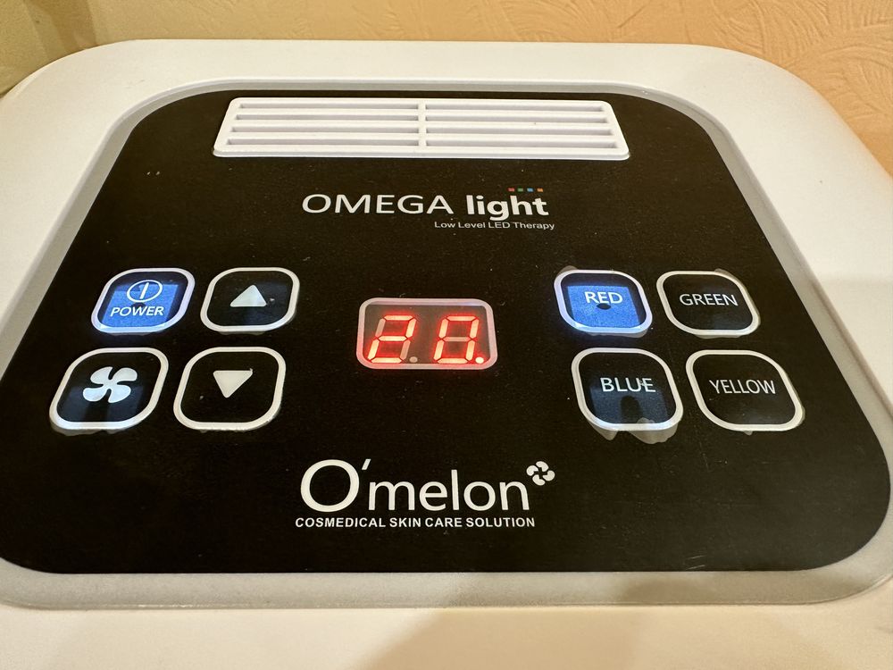 Светодиодная Лед лампа Аппарат для LED-терапии Omelon Омега Лайт