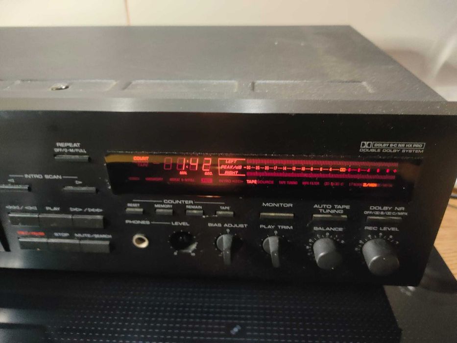 Deck Yamaha KX-670, wysoki model, do naprawy/regulacji