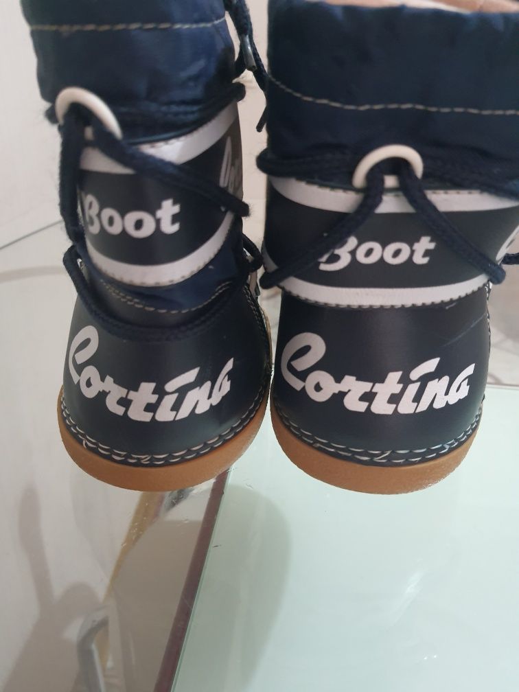 Зимові фірмові снігоходи Gortina boot