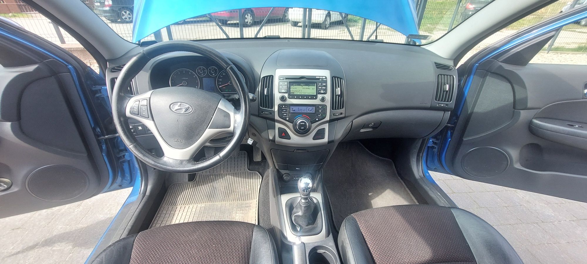 Hyundai i30 1.6 benzyna