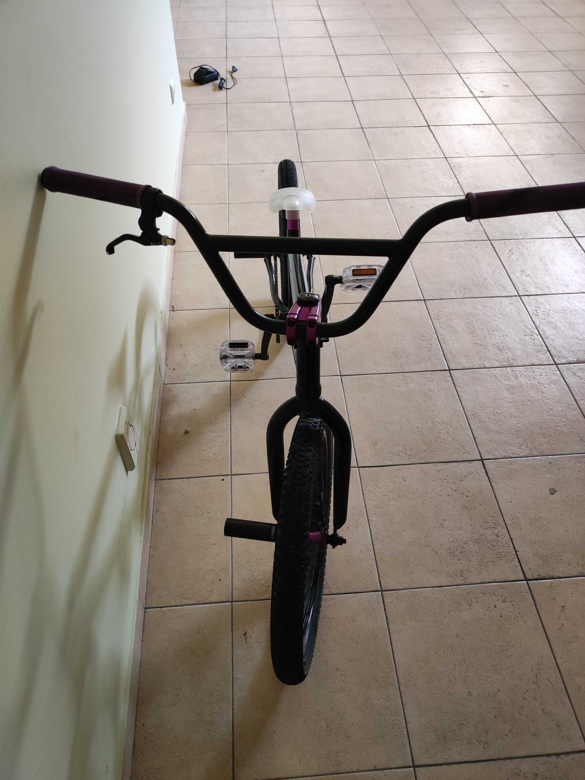 Vendo BMX  em segunda mão