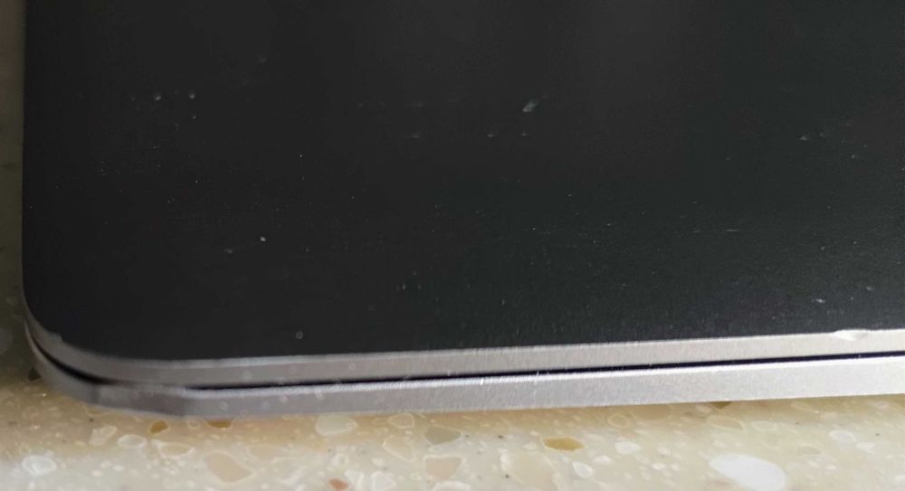 Apple MacBook Air 13" M1 16/256  private license