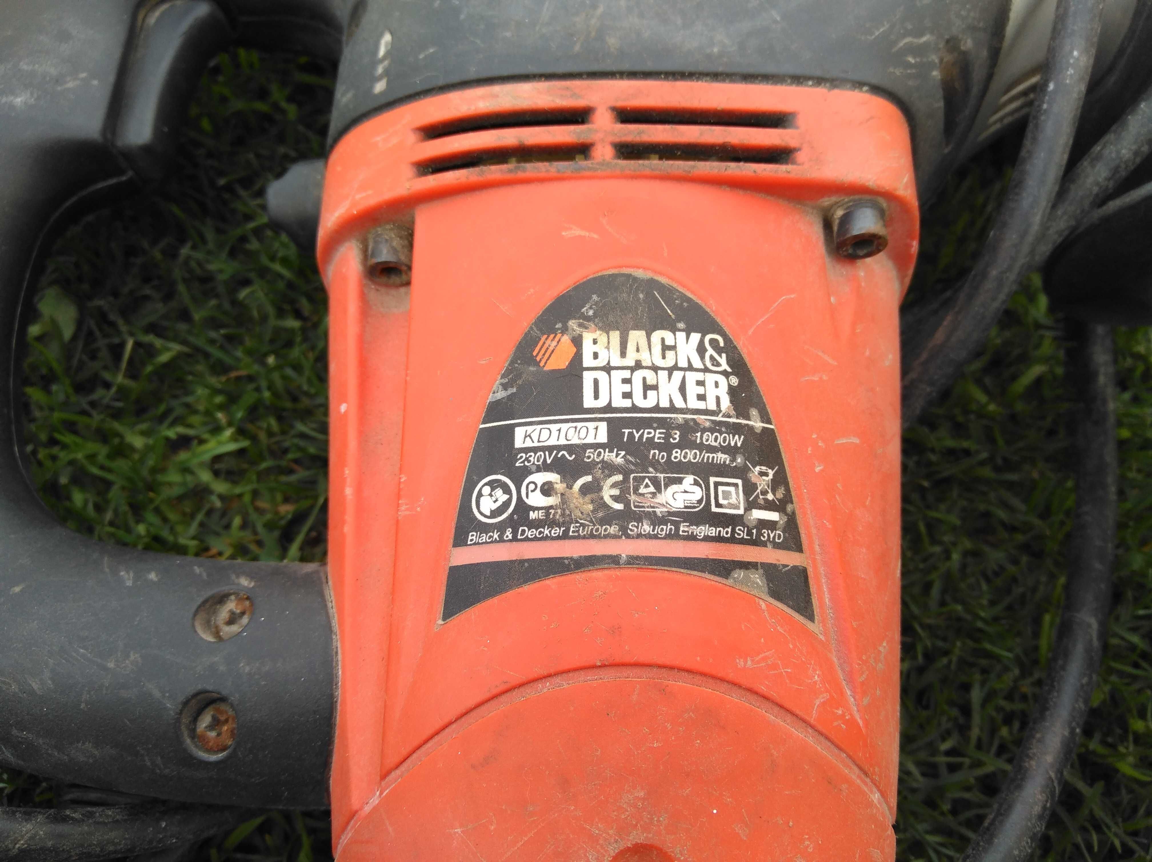 Перфоратор Black&Decker KD 1001