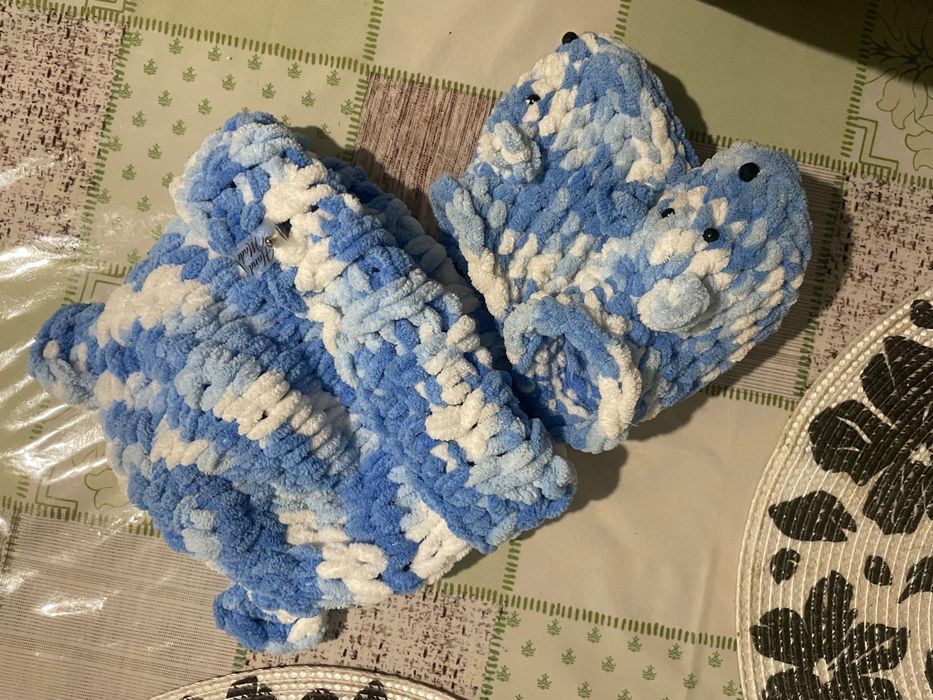 Детский комбинезон вязаный