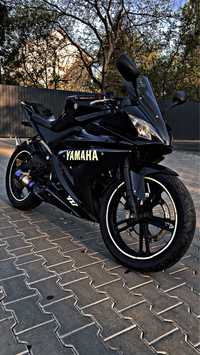 Yamaha yzf-r 125