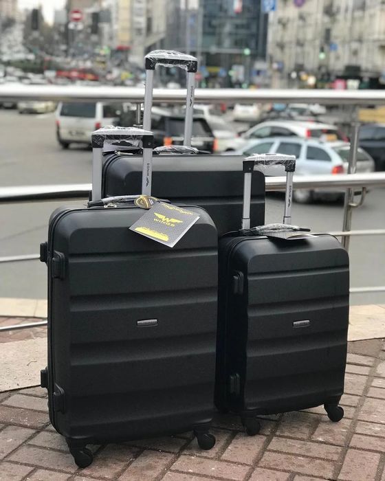 РОЗПРОДАЖ! Чемодан Дорожня Валіза Сумка Wings Вінгс 147 purple та інші