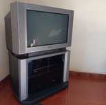 TV Sony Trinitron KV-28FX20E + Móvel Integrado