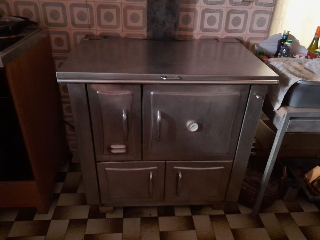 Forno a lenha em inox