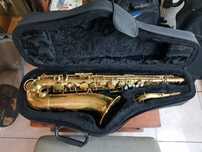 Saxofone tenor King Cleveland