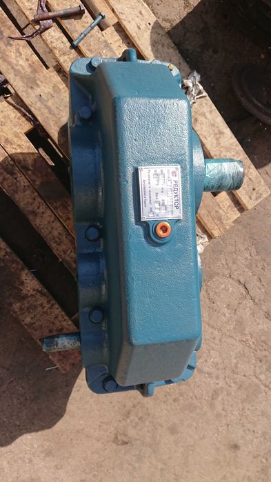 редуктор ц2у160  ц2у200 ц2у250 ц2у315н рм250 рм350 рм400 рм500 рм650