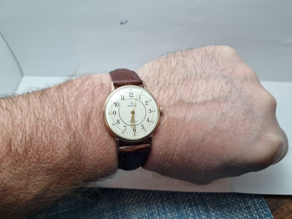 Золотые часы полет 15 грамм