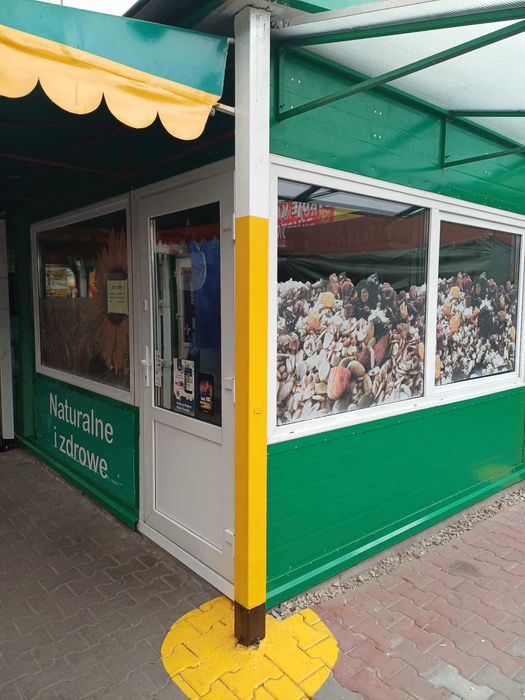Sprzedam kiosk handlowy – gotowy do użytku!