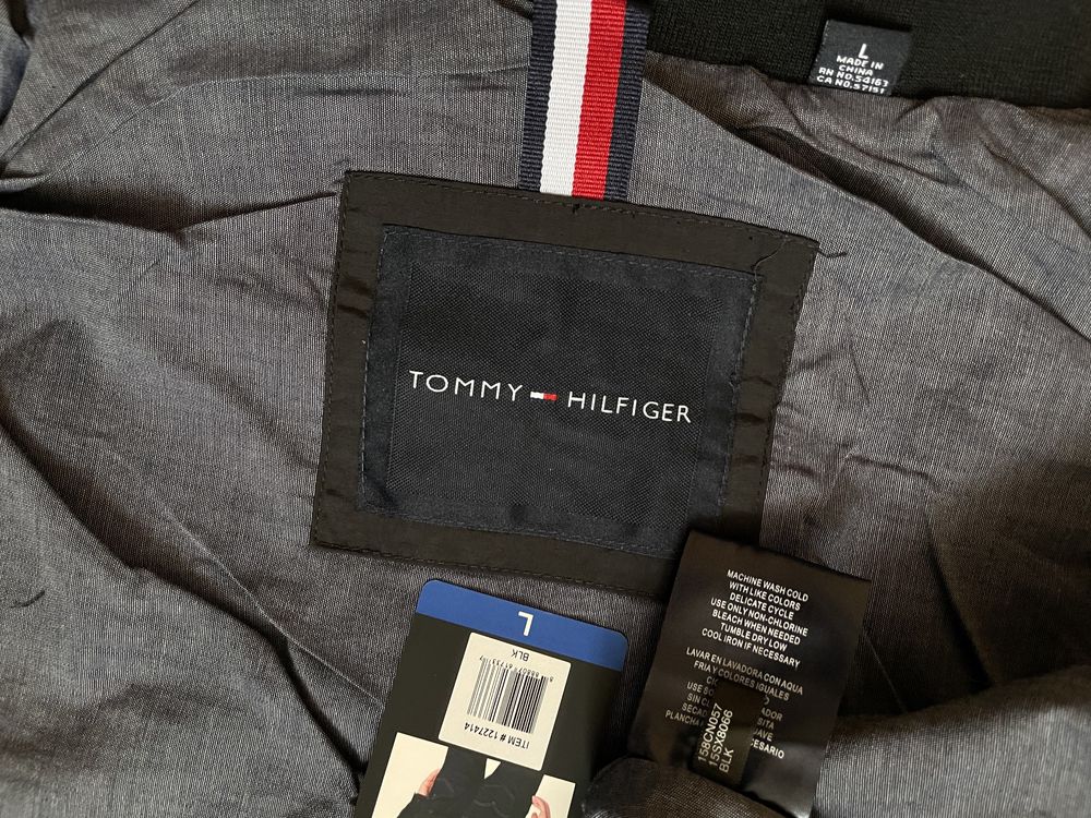 M 46 Tommy Hilfiger нейлоновая ветровка мужская вітровка куртка m