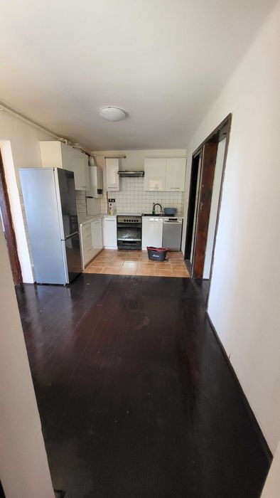 Domek wolnostojący na posesji z właścicielem Tomaszów Lubelski