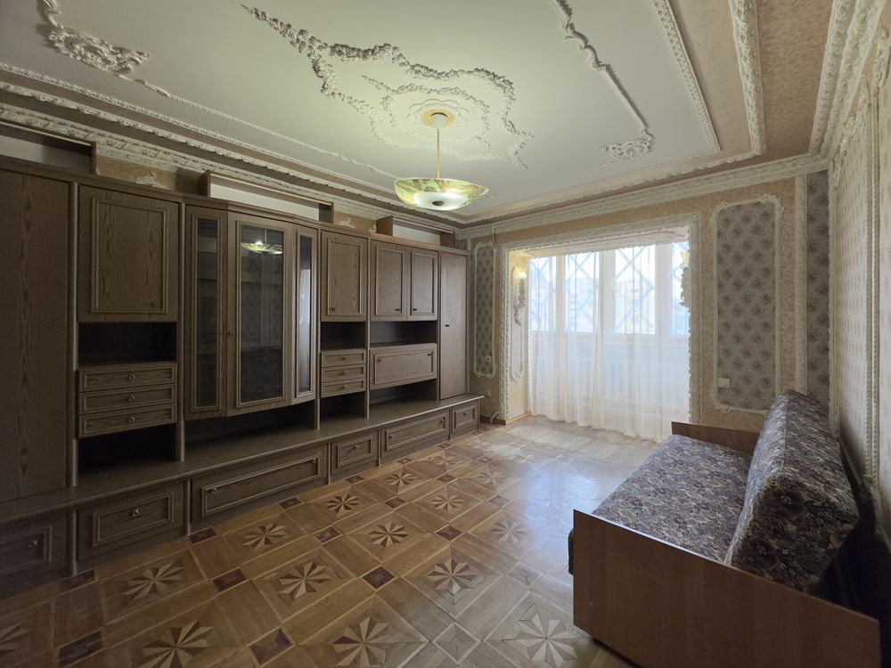 Продам 3-к квартиру пр.Оболонський 40