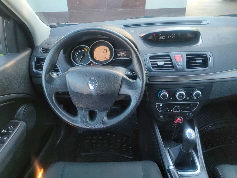 Renault Megane III 1.6 Klima Parki po opłatach