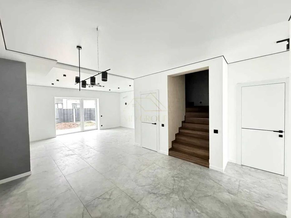 Продається Таунхаус з РЕМОНТОМ біля ЖК Калинова Слобода